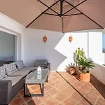 Comfy 2br, 2bathroom, Parking, Pool, Sea Views, Elviria Alta Apartamento