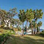 Comfy 2br, 2bathroom, Parking, Pool, Sea Views, Elviria Alta Apartamento *