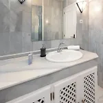 Comfy 2br, 2bathroom, Parking, Pool, Sea Views, Elviria Alta Apartamento