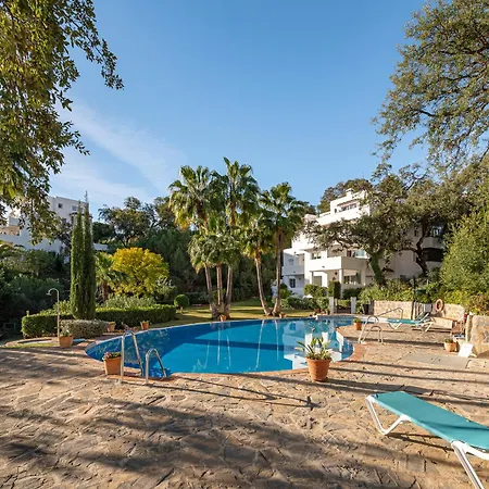 Comfy 2br, 2bathroom, Parking, Pool, Sea Views, Elviria Alta Apartment